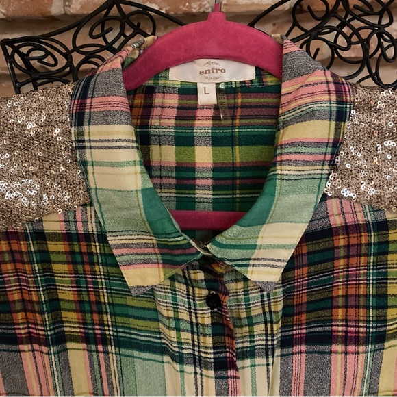Entro Multicolor Plaid Shirt with Sequin Accents - Picture 4 of 6